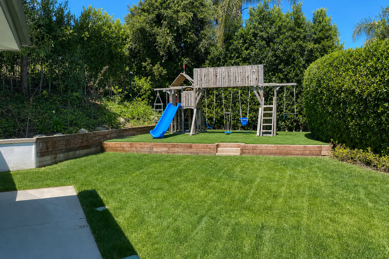 Turf for playgrounds in Panama City, FL